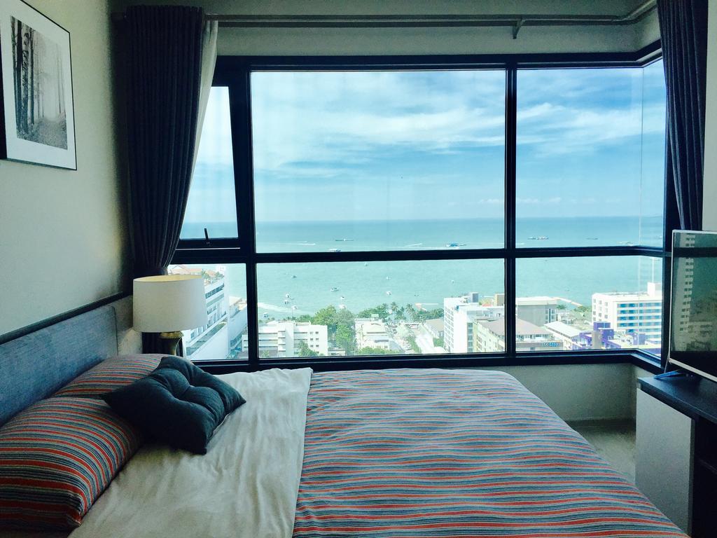 Base Central Pattaya By Alex Экстерьер фото